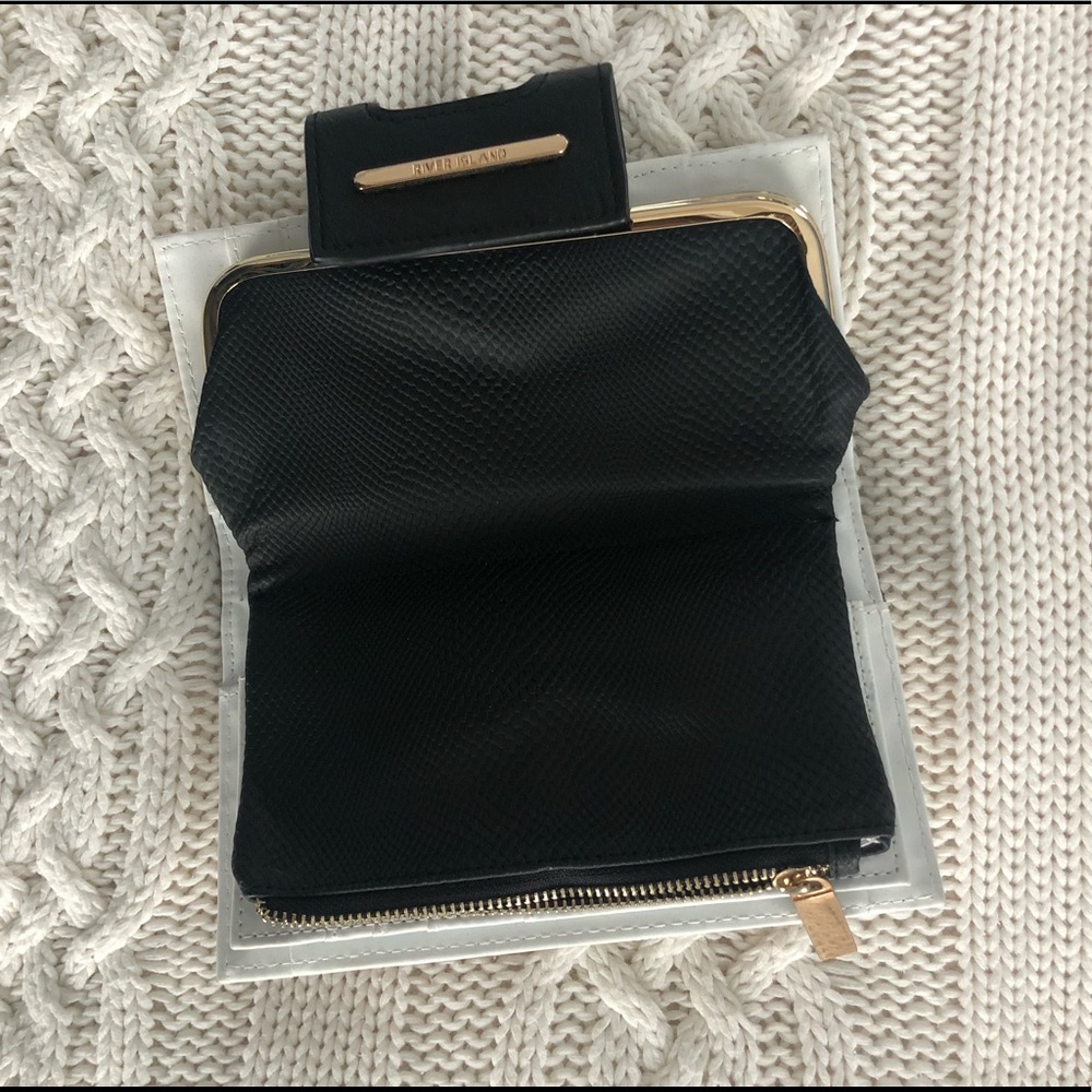 Wallet - Picture 3 of 5